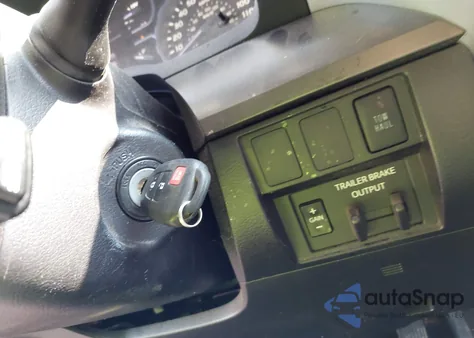 2020 Toyota Tundra Crewmax Sr5/Crewmax Trd Pro z USA, uszkodzony, nr VIN 5TFDY5F12LX910560